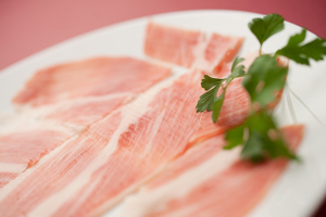 Sliced Hamon Serrano