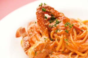 Pasta de algodón con crema de tomate